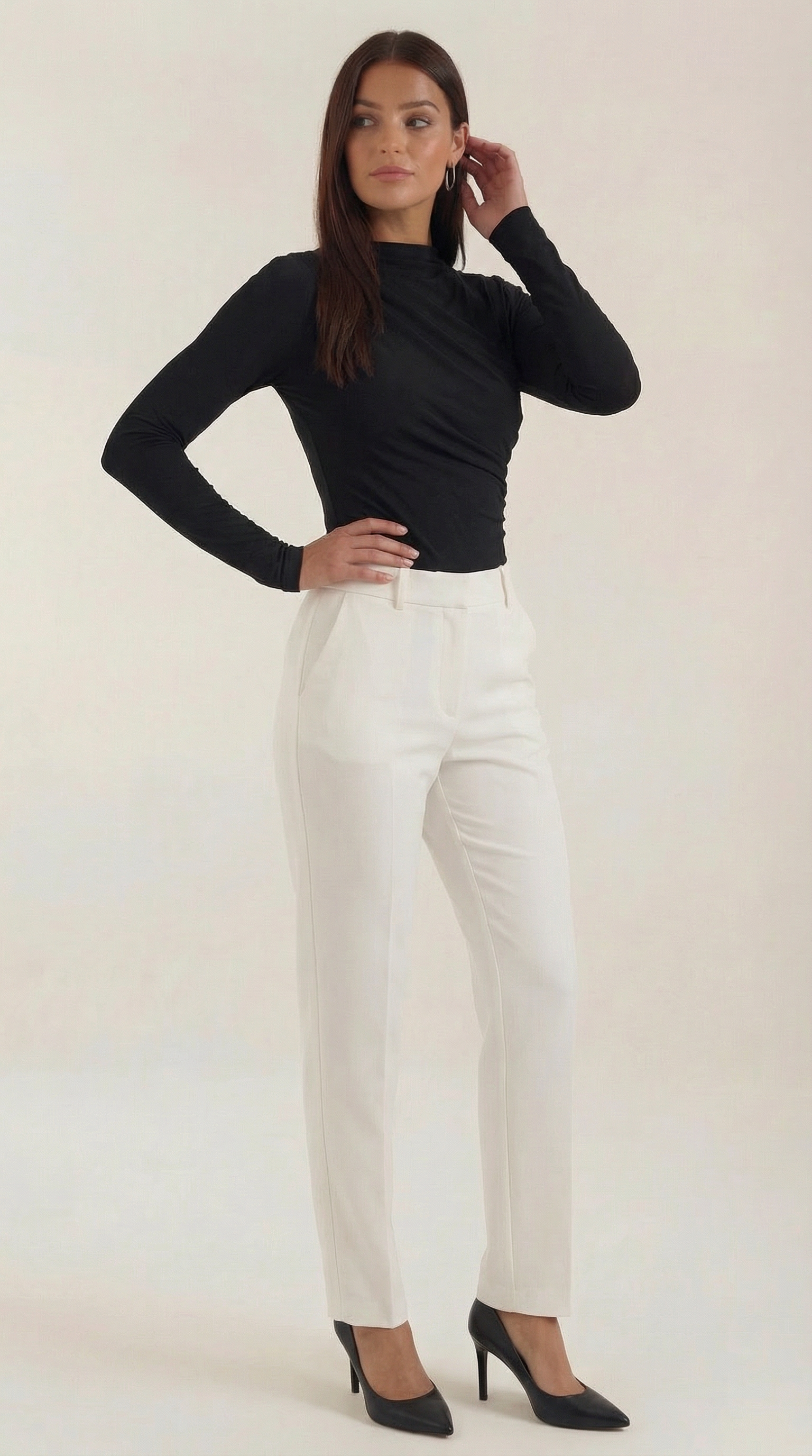 Audrey Women's Crew Neck Ruched Long-Sleeve Bodysuit - Black