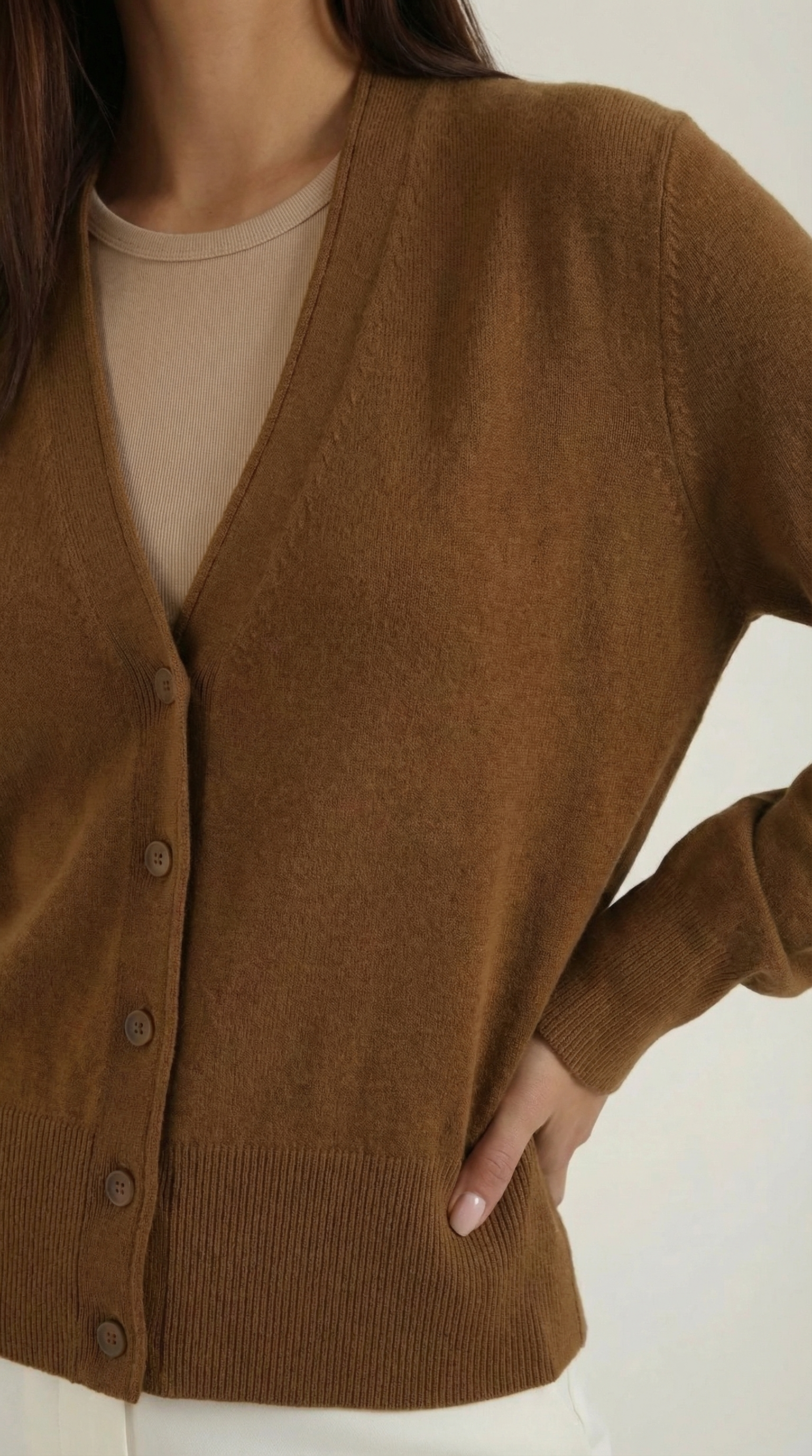 Bonnie Women's Split Hem V-Neck Button Cardigan