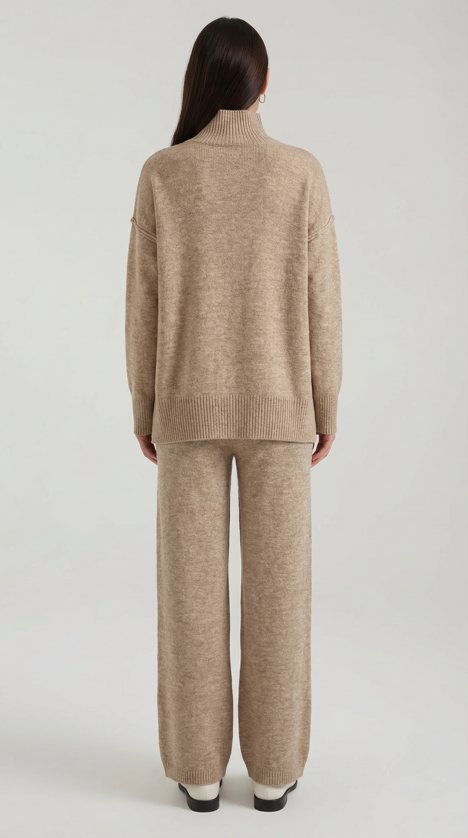 Jean Women's Knit Turtleneck Jumper and Trousers Set