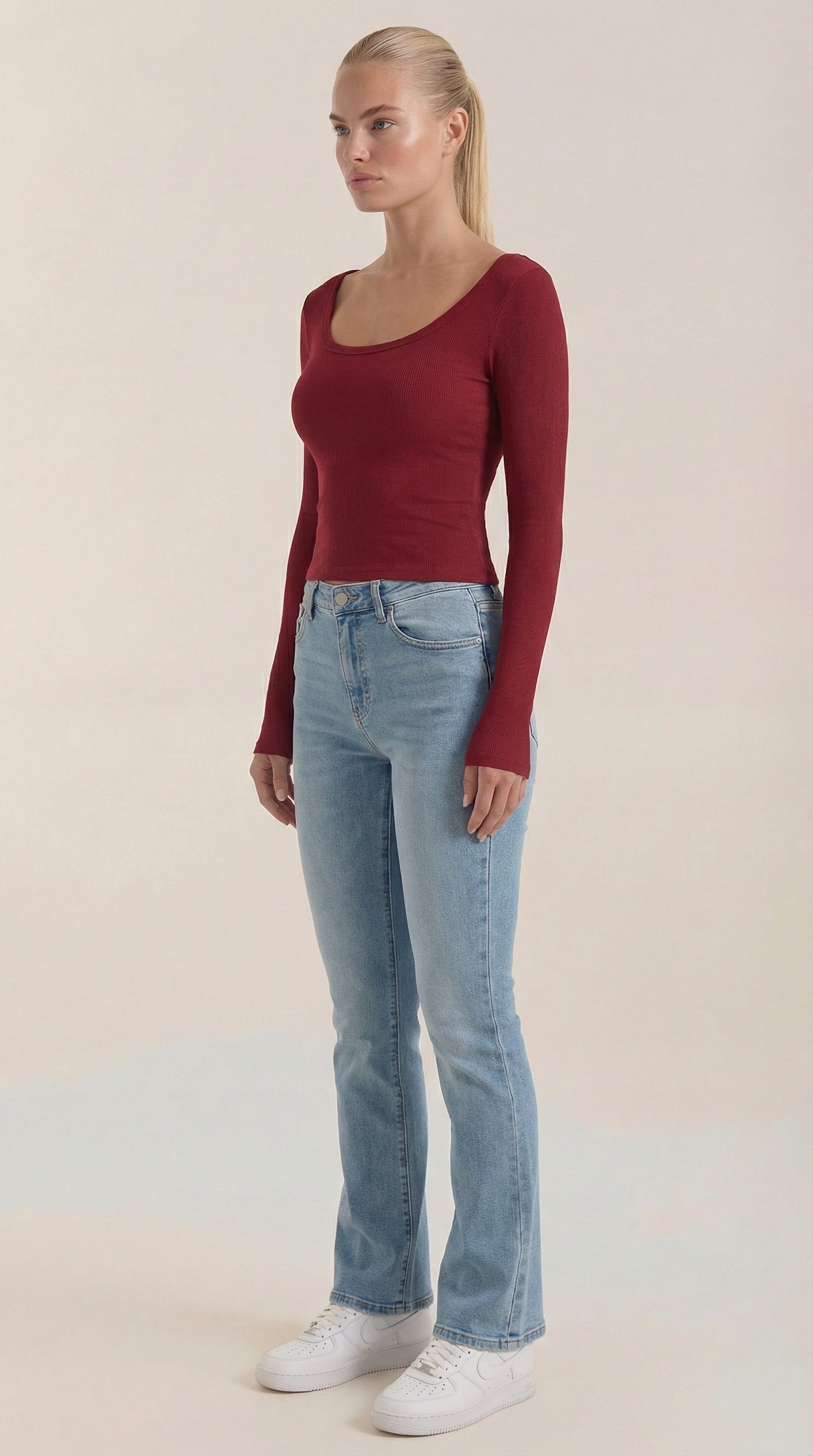 Marian Women's Scoop Neck Long Sleeve Stretch Top