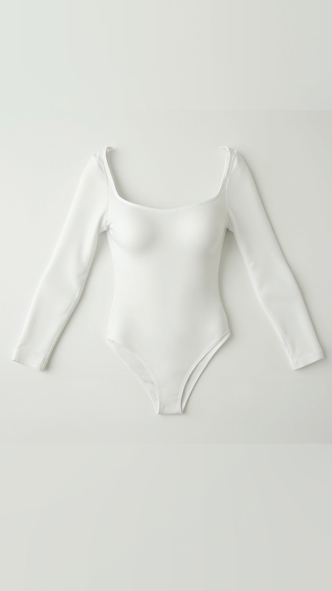 Women's Seamless Scoop Neck Long Sleeve Thong Bodysuit