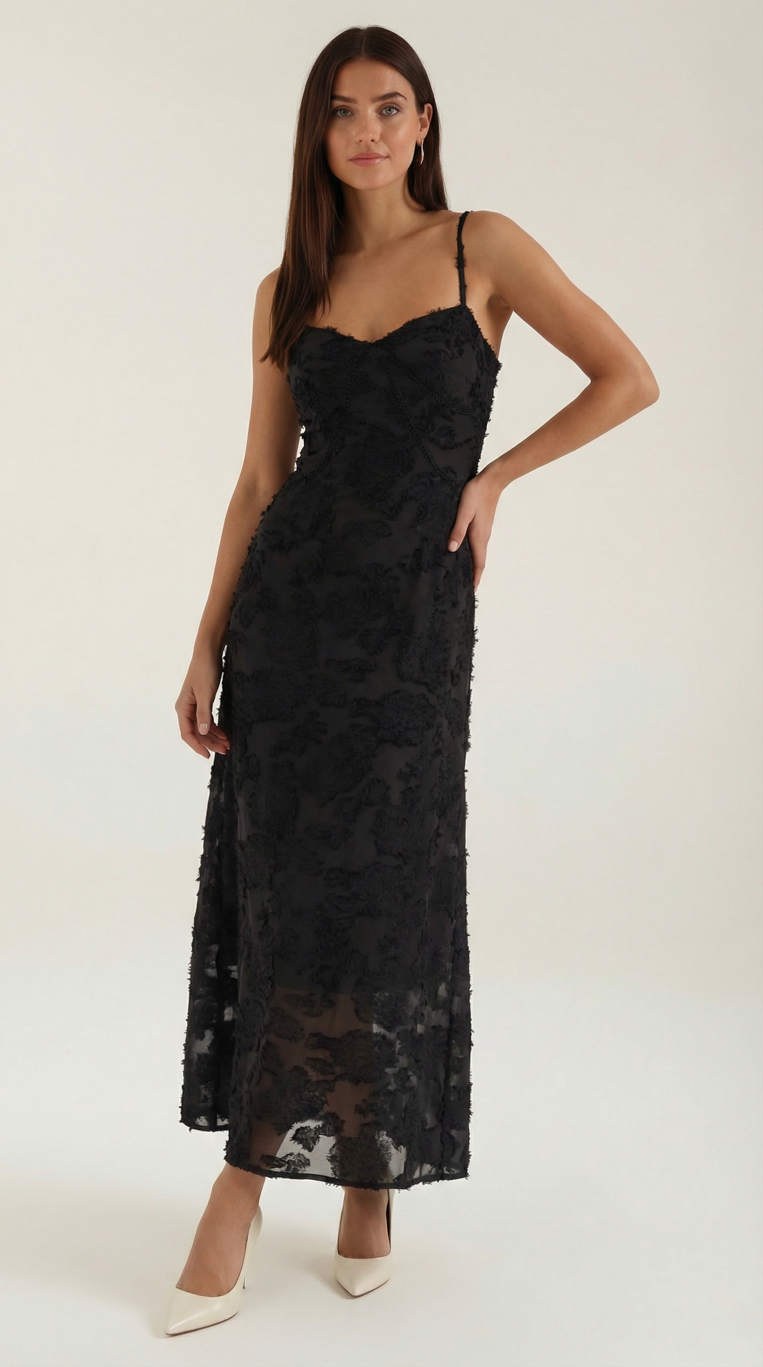 Arabelle Women's Floral Lace Sweetheart Maxi Dress - Black