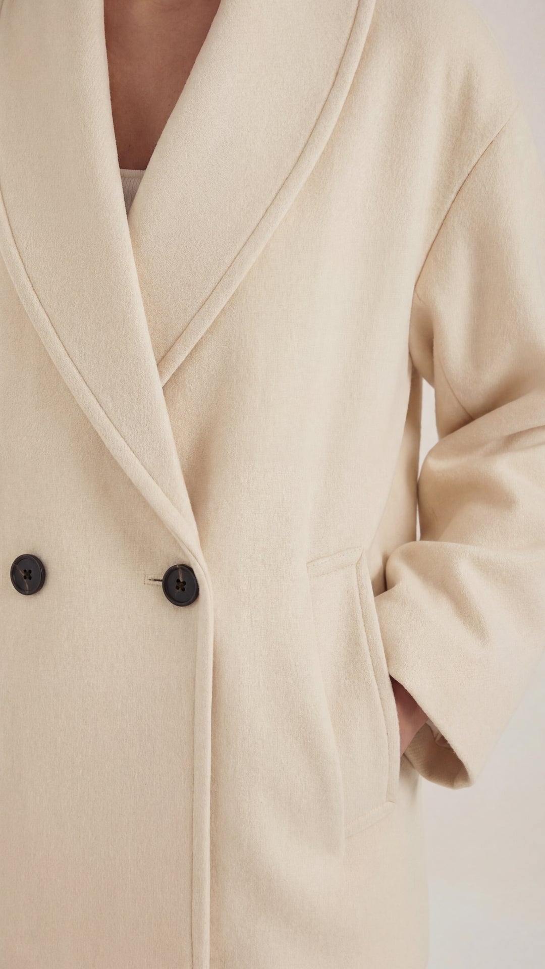 Carolyn Women's Oversized Double-Breasted Short Coat