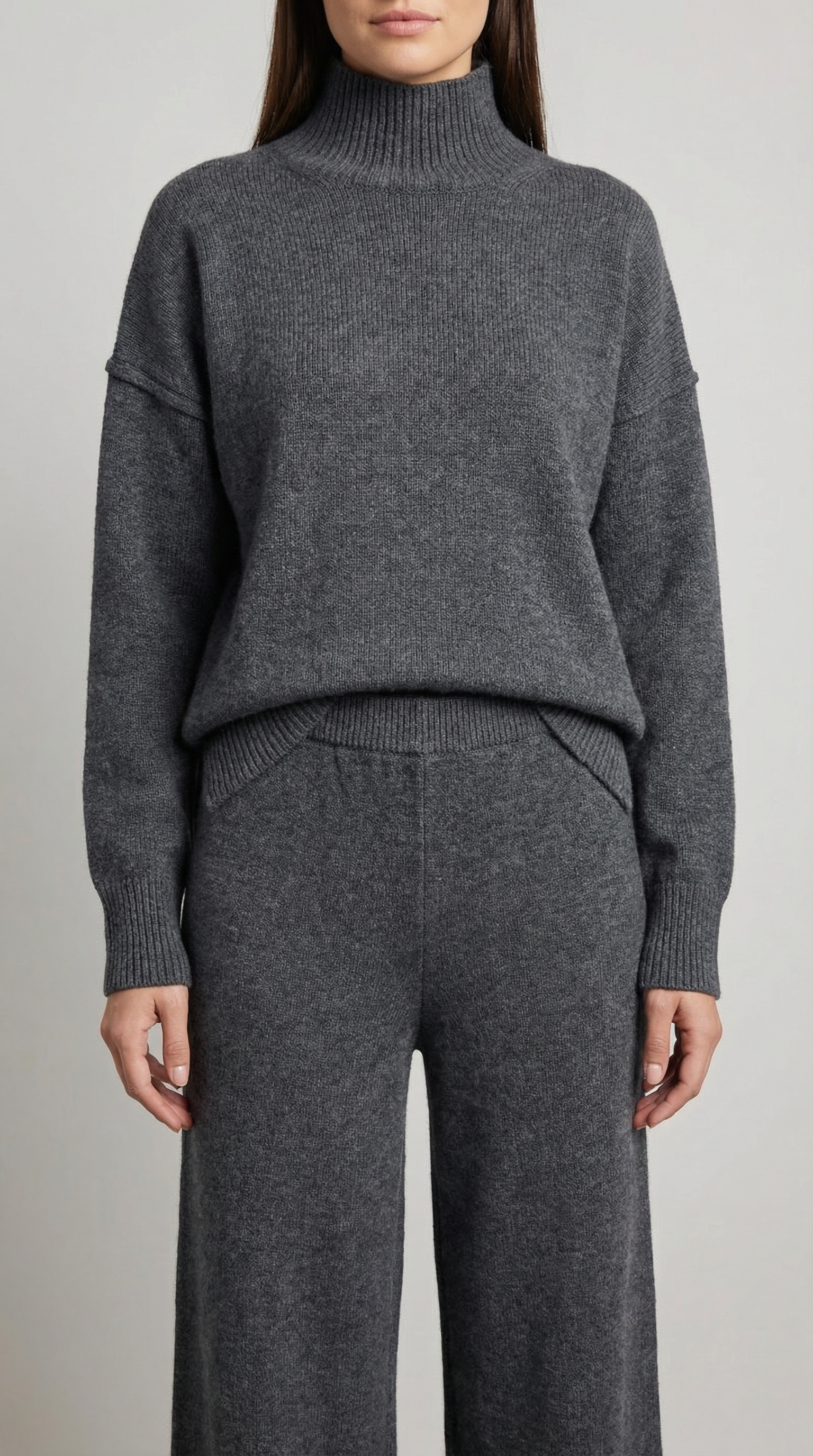 Jean Women's Knit Turtleneck Jumper and Trousers Set