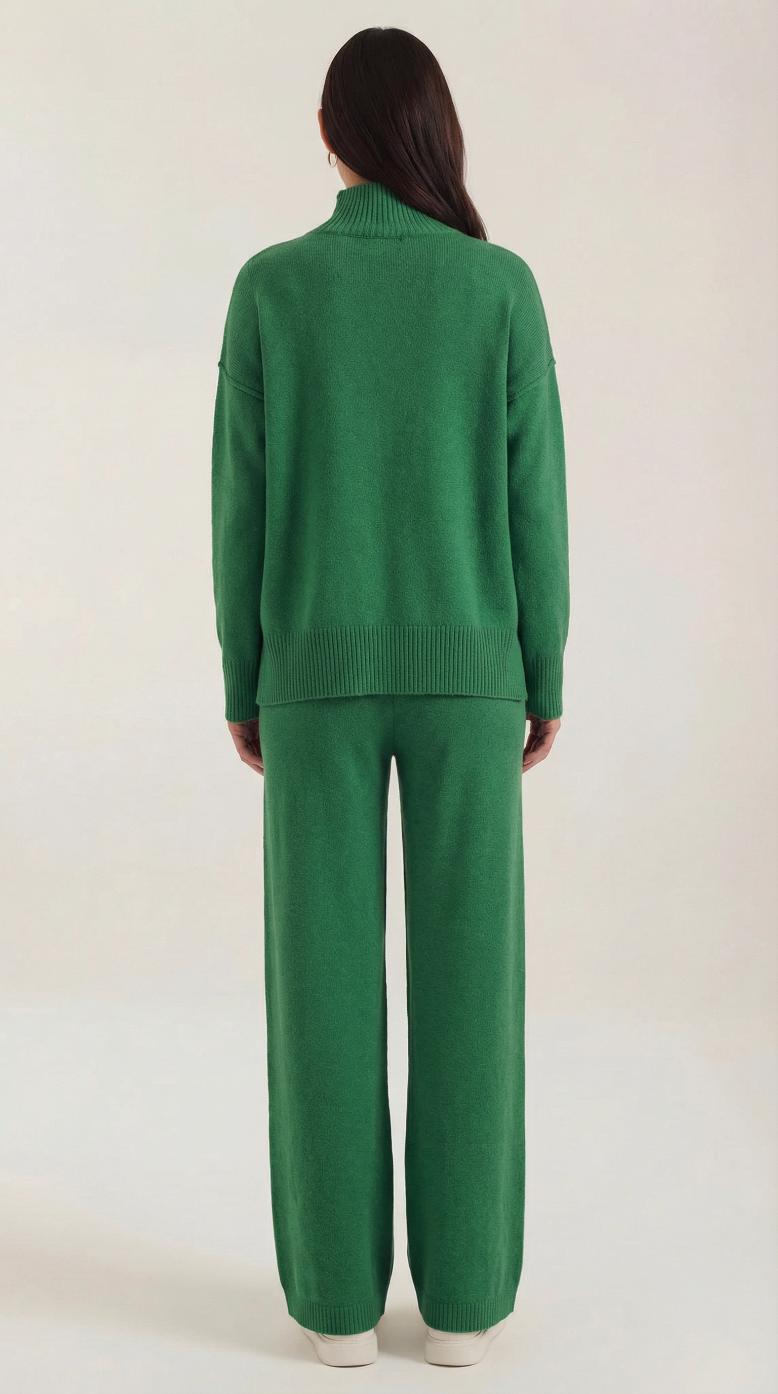 Jean Women's Knit Turtleneck Jumper and Trousers Set