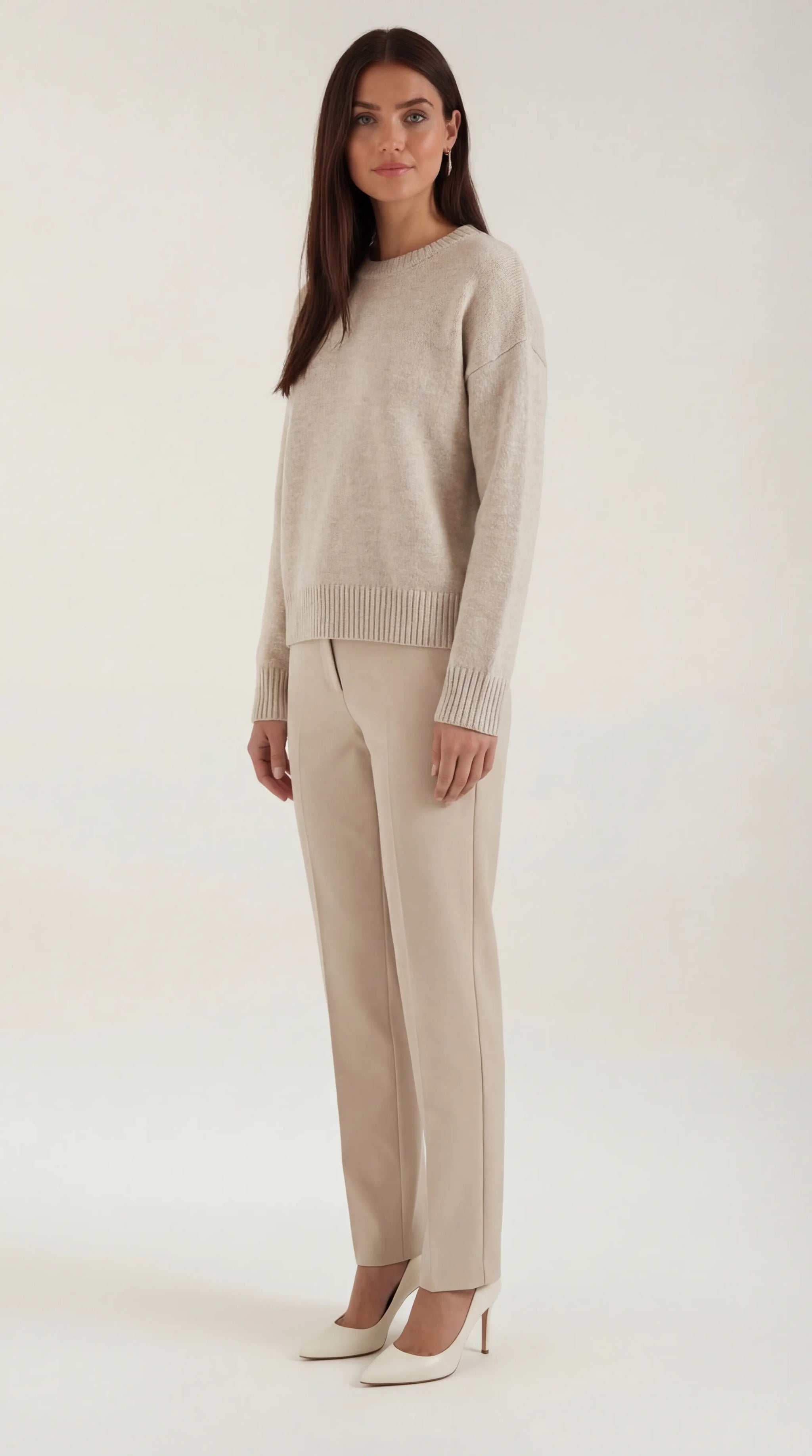 Ruby Women's Ribbed Edge Oversized Knit Jumper