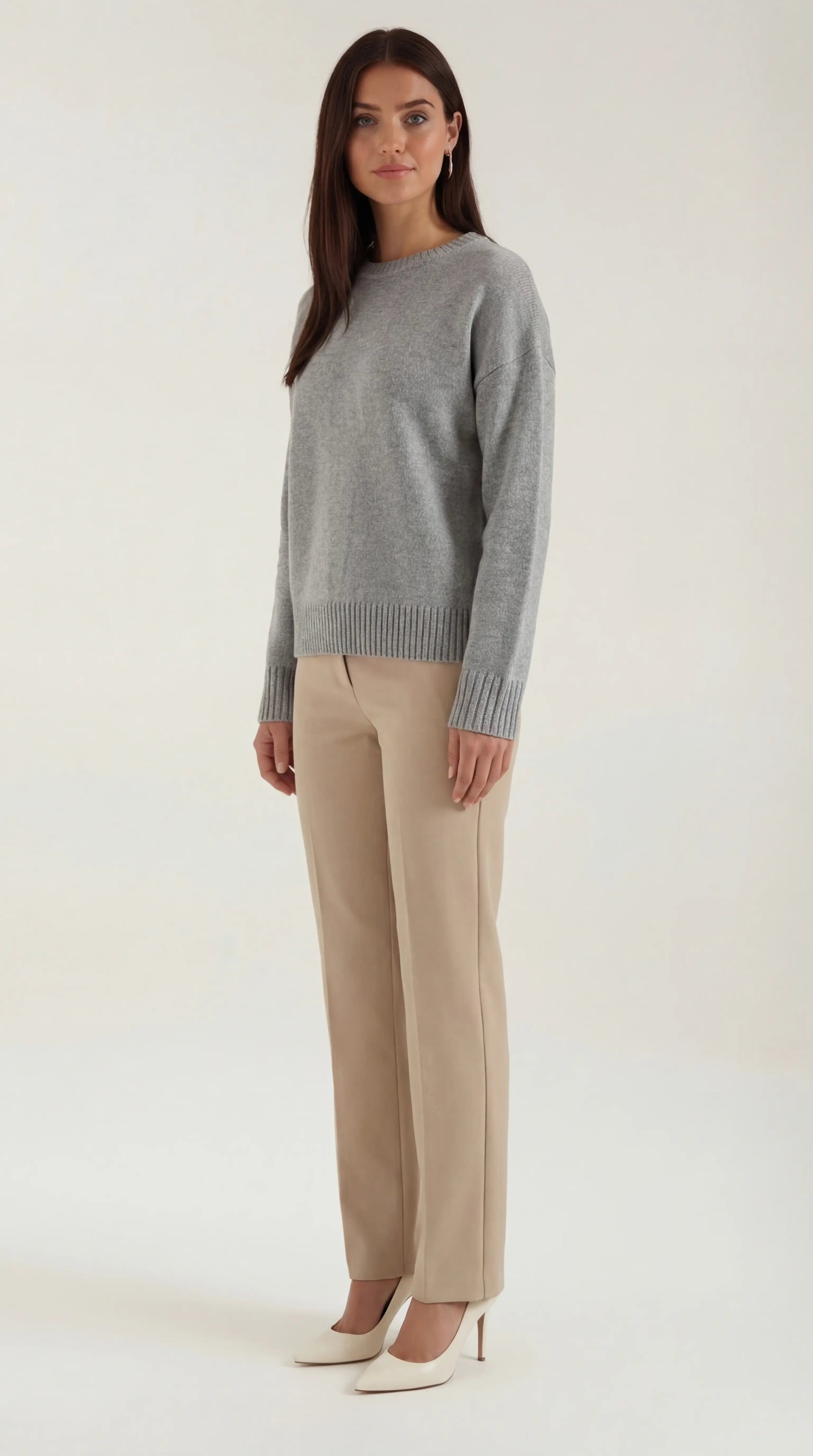 Ruby Women's Ribbed Edge Oversized Knit Jumper